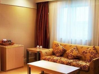 Eden Holiday Hotel Nantong Exterior photo