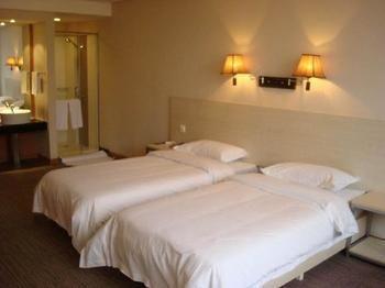 Eden Holiday Hotel Nantong Exterior photo